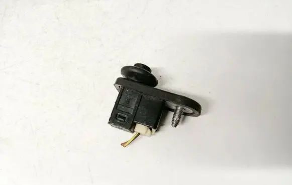 Mitsubishi Grandis Front door sensor coupe 