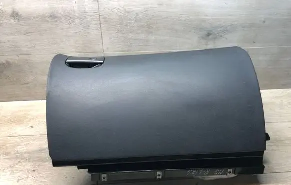 Mercedes-Benz R W251 Glove box A2516800291 18111670