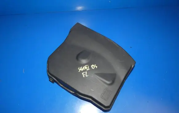 Volvo S60 Battery box tray cover/lid 31402984