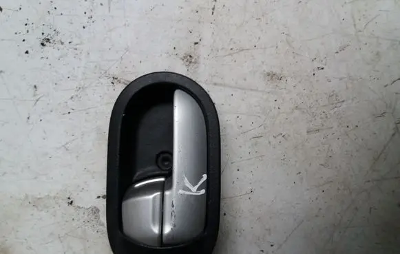 Mitsubishi Colt Rear door interior handle