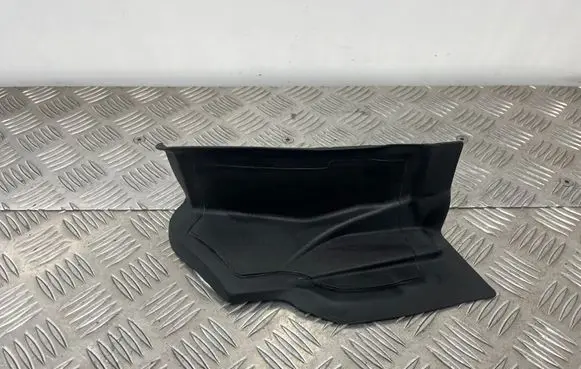 Alfa Romeo Stelvio Rear/tail light trim molding 156117190