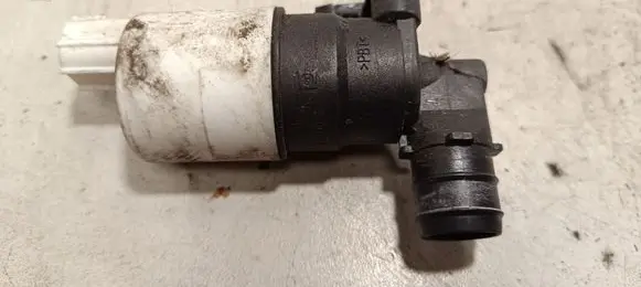 Jaguar XF X260 Windscreen/windshield washer pump BK2117K624BA AV6117K624AA