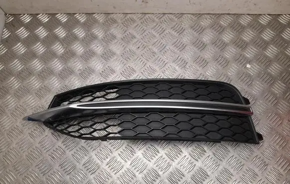 Audi A7 S7 4G Front grill 4G8807681B