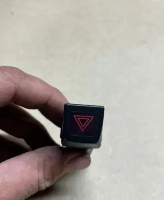 Volvo XC60 Hazard light switch 9123684 13W295