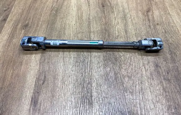 Mercedes-Benz GLE (W166 - C292) Steering column universal joint A1664600610 9001900999 17031501369