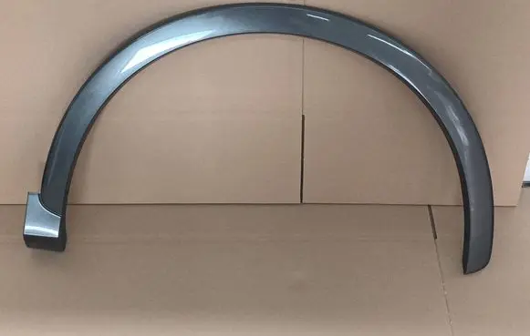 Audi Q3 8U Front arch trim 8U853718B