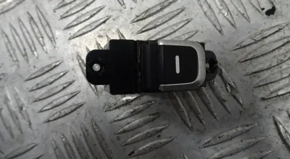 KIA Carens III Electric window control switch 93575-A4030