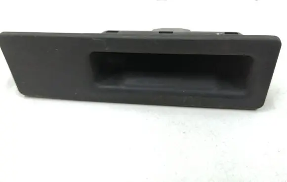 BMW 5 F10 F11 Tailgate glass/window release handle 7463161 14476910