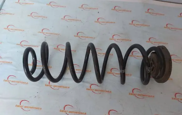 Audi Q3 8U Rear coil spring 1K0512297D