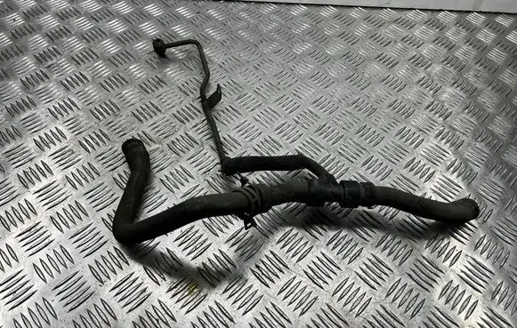 Engine coolant pipe/hose