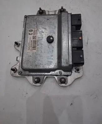 Nissan Qashqai Engine control unit/module ECU MEC93430