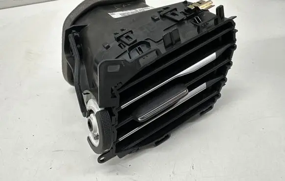 Ford Focus Dashboard side air vent grill/cover trim JX7B19C696