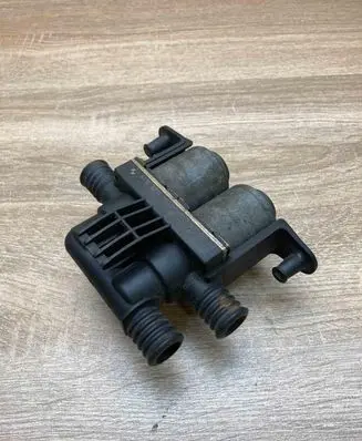 BMW 5 E39 Electric auxiliary coolant/water pump 8374995 1147412137 Used