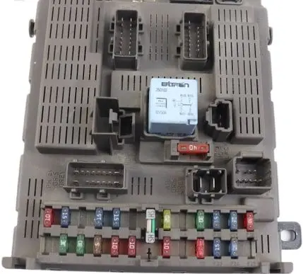 Citroen C5 Fuse module 9646226880 BSI
