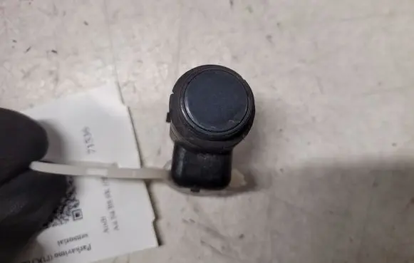 Audi A4 S4 B8 8K Parking PDC sensor 4H0919275A