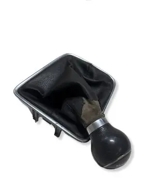 Volkswagen Golf Cross Gear lever shifter trim leather/knob 5M0711113S 40705283