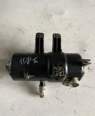 Air conditioning (A/C) air dryer