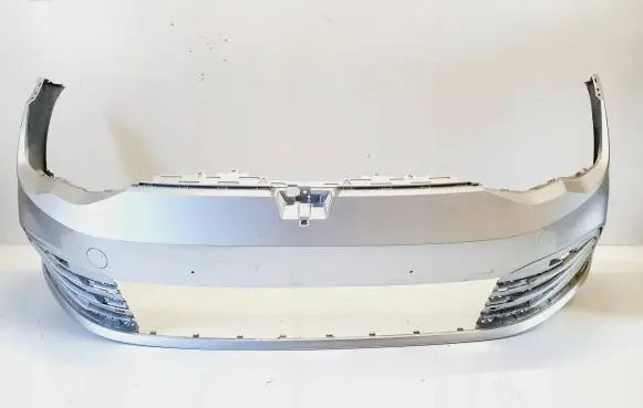 Volkswagen Golf VIII Front bumper 5H0807221J