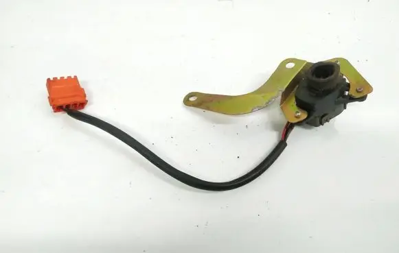 Peugeot 406 Engine control unit/module fan 0130040805