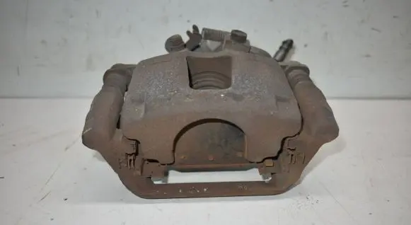 Chrysler Town & Country V Rear brake caliper