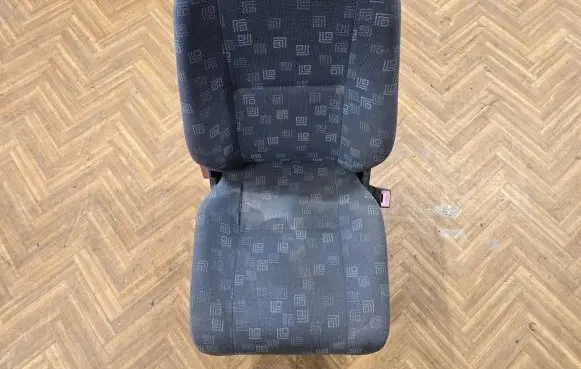 Volkswagen Caddy Front driver seat 
