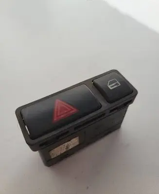 BMW 3 E46 Hazard light switch 61318368920