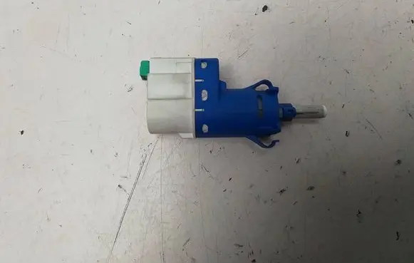 Mazda 3 I Brake pedal sensor switch Pa6gf50