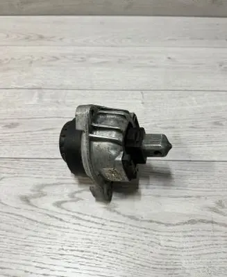 BMW 5 F10 F11 Engine mount bracket 2036040 68623513 6775906