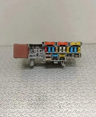 Renault Scenic II - Grand scenic II Fuse module