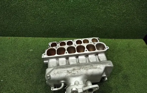 Mitsubishi Pajero Exhaust manifold 1542A081 MN153281 661213328