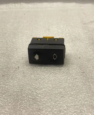 BMW 3 E36 Electric window control switch 1768988