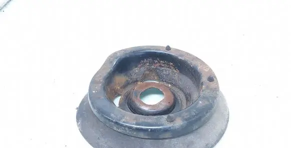 Mercedes-Benz C W203 Coil spring mount 