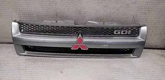 Mitsubishi Pajero Pinin Front bumper upper radiator grill MR416062