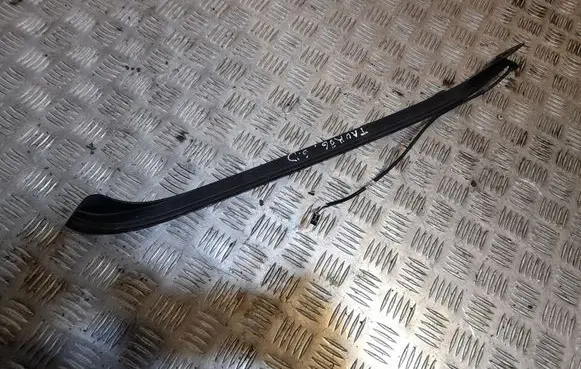 Volkswagen Touareg II Tailgate sensor 7P6827712