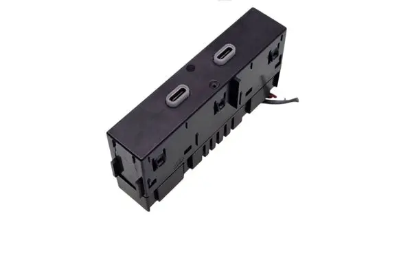 Skoda Octavia Mk4 USB socket connector 657035736A