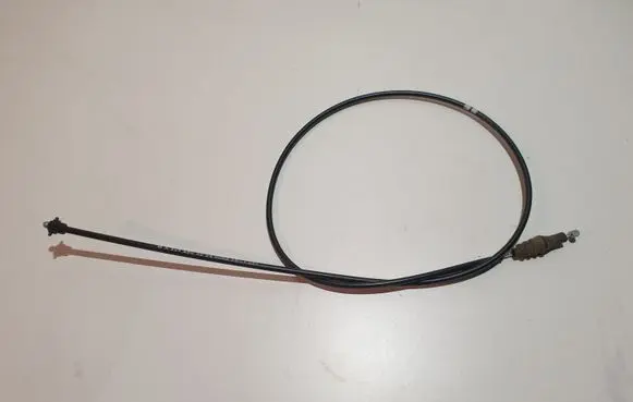 Mercedes-Benz C W204 Engine bonnet/hood lock release cable A2048800559