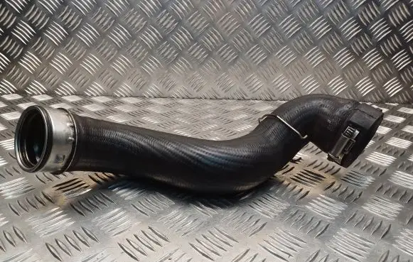 Audi A4 S4 B6 8E 8H Intercooler hose/pipe 8E0145737E