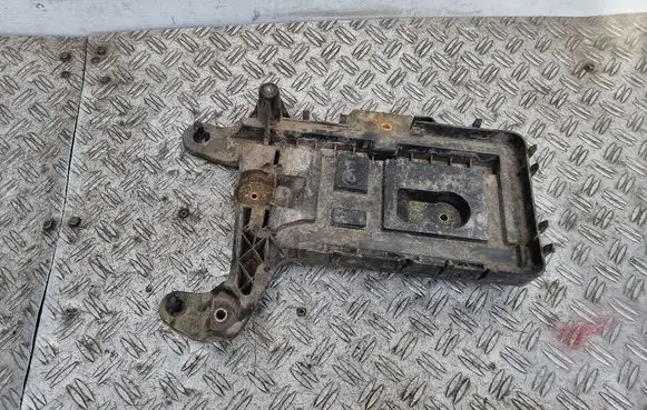 Seat Altea Battery tray 1K0915333C