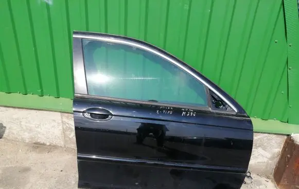 Jaguar X-Type Front door