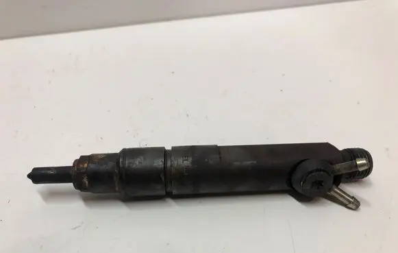 Volkswagen Transporter - Caravelle T4 Fuel injector 074130201