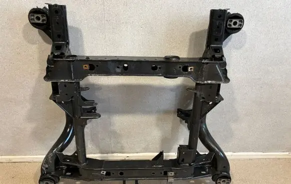 Mercedes-Benz GLE W167 Front subframe A1673308100