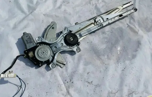 Toyota Previa (XR30, XR40) II Sliding door window regulator with motor