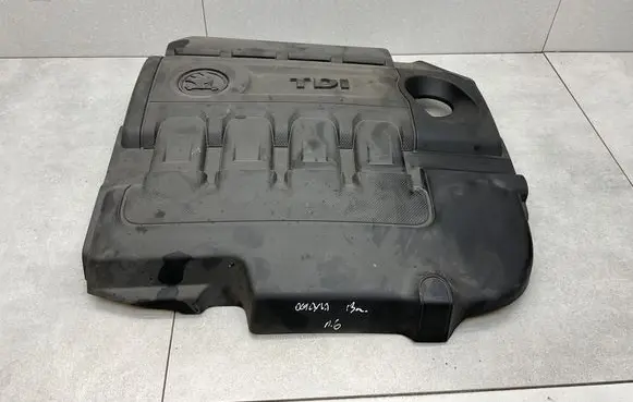 Skoda Octavia Mk3 (5E) Engine cover (trim) 04L103925T