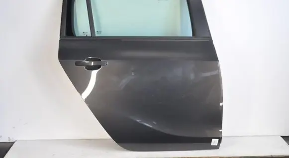 Opel Zafira C Rear door 