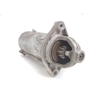 Opel Corsa D Starter motor 55561503