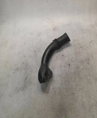 Audi A8 S8 D2 4D Air intake duct part 078129643B