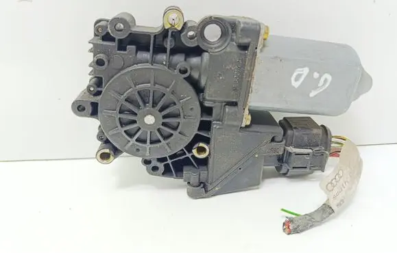 Audi A4 S4 B5 8D Rear door window regulator motor 8D1971663AK