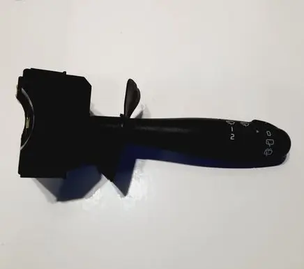 Renault Clio II Tailgate/trunk/boot open switch 8810203CLIOII