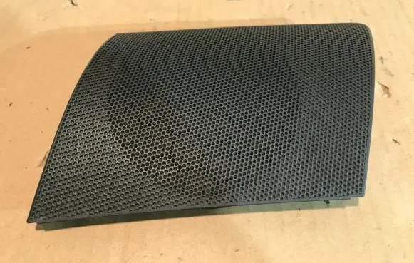 Side speaker trim/cover
