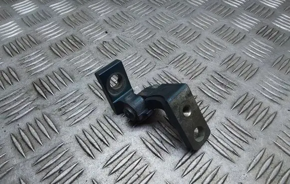 Volkswagen Touran I Front door upper hinge 600831402B